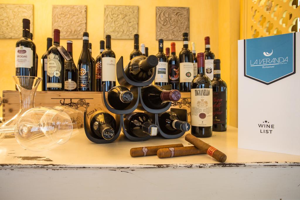 Hotel Spiaggia D'Oro - Charme & Boutique - Garda Lake Collection ซาโล ภายนอก รูปภาพ
